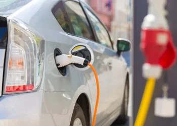 Kailash Gahlot said, ‘When increasing fleet size, there are specific targets for EV induction. We are now at 10% EVs of the total vehicles in Delhi’