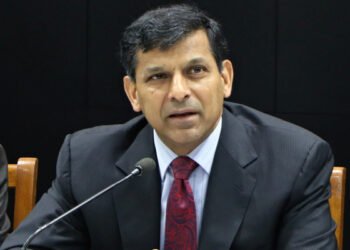 Former RBI Governor Raghuram Rajan believes that barriers to exporting from China will be limited, emphasizing the importance of setting ambitious targets and creating a competitive environment.