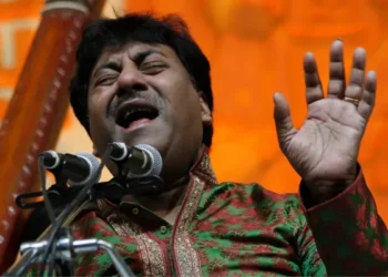 Prominent musician Ustad Rashid Khan has passed away after a prolonged battle with prostate cancer. The 55-year-old musician had been on oxygen support and ventilation at the ICU of a Kolkata hospital.
