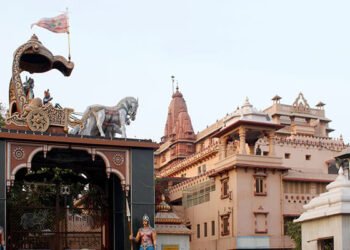 The archaeological research and conservation agency discloses information about the demolition of Keshavdev temple by Mughal ruler Aurangzeb while replying to an RTI query.