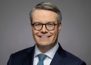 Lindner said that although Germany has restrictions on weapons exports, it looks favourably on applications from German firms to sell arms to India and is also looking to reform its arms export rules.