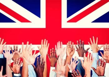 The UK plans to reduce trade friction on goods flowing between Great Britain and Northern Ireland, a move which fell short of an overhaul of Brexit rules but is still expected to persuade the Democratic Unionist Party to end its boycott of the region’s devolved government.