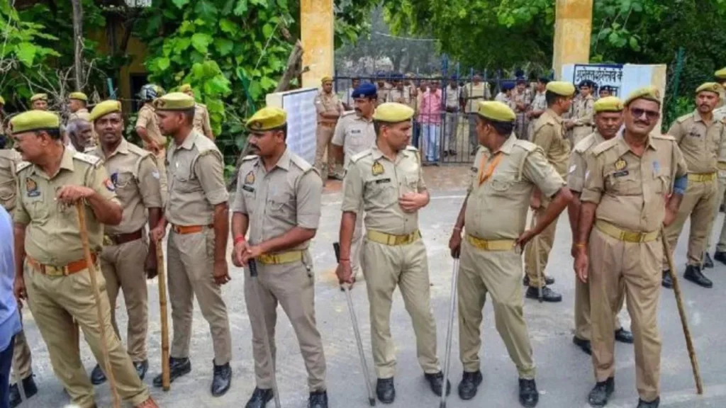 UP Police Constable Exam 2024: The state government is recruiting 60,244 police constables to further strengthen the police force, the examinations for which are being conducted on February 17 and 18 at 2385 centres in all 75 districts of the state.