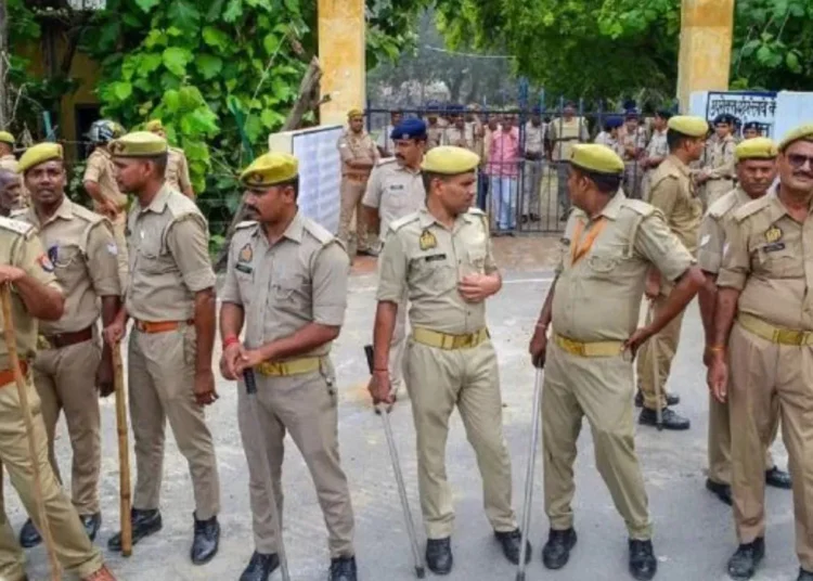 UP Police Constable Exam 2024: The state government is recruiting 60,244 police constables to further strengthen the police force, the examinations for which are being conducted on February 17 and 18 at 2385 centres in all 75 districts of the state.